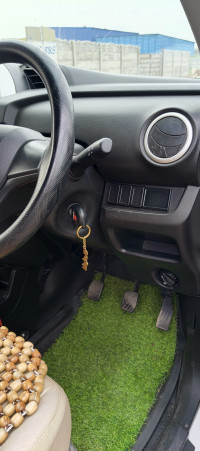 Solid White Maruti Suzuki S-Presso VXI plus