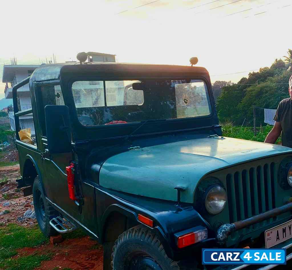 Mahindra Jeep MM540