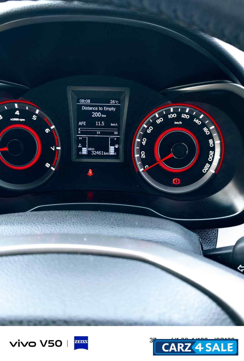 Mahindra XUV300 W8 optional MT petrol