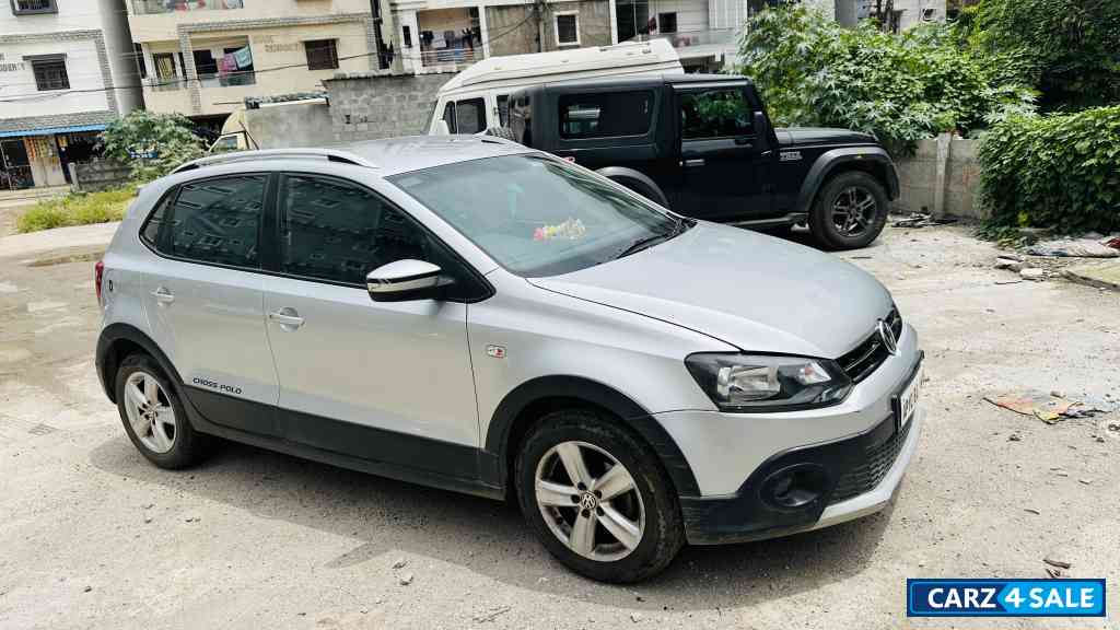 Silver Volkswagen Cross Polo 1.2 Highline TDI