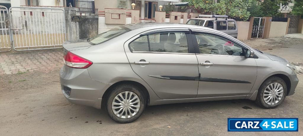 Maruti Suzuki Ciaz SIGMA 1.5 HYBRID