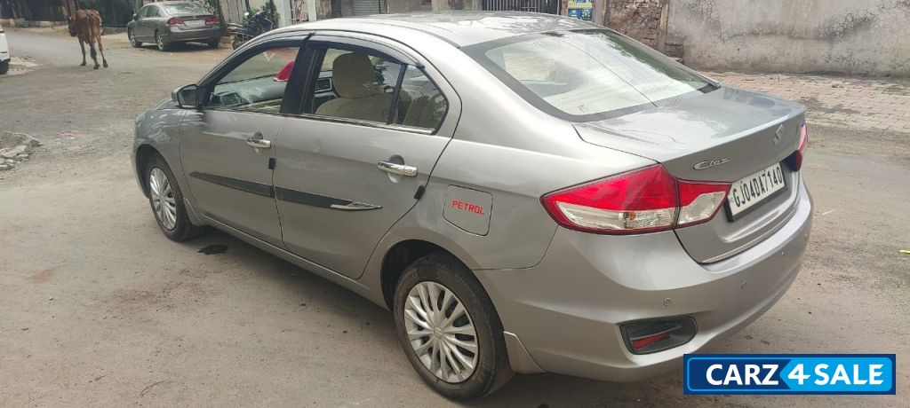 Maruti Suzuki Ciaz SIGMA 1.5 HYBRID