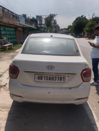 Hyundai Xcent Prime cng