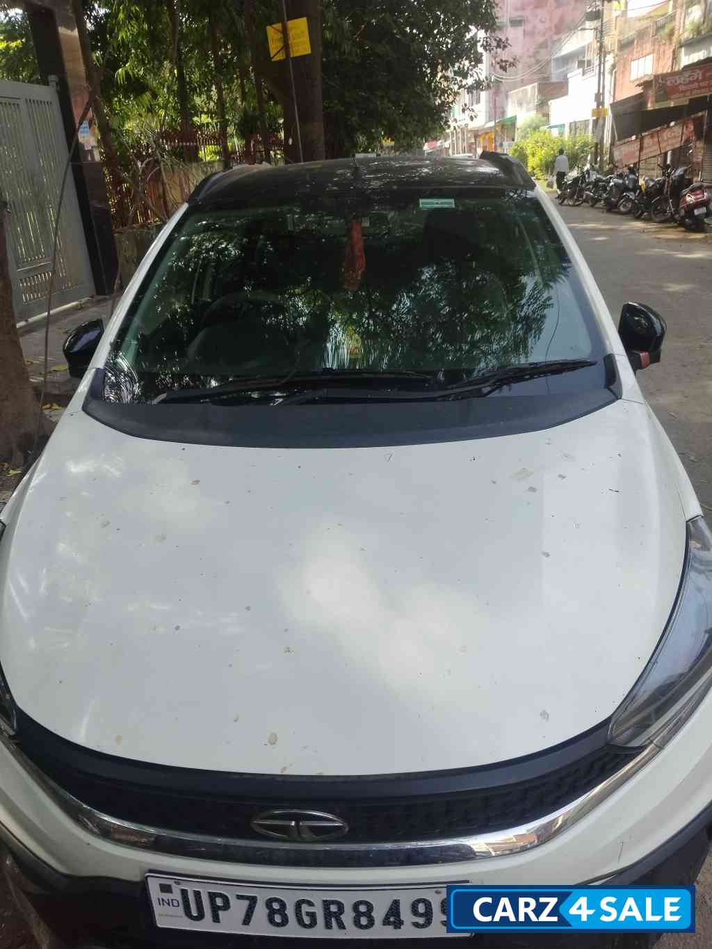 White Tata Tiago NRG