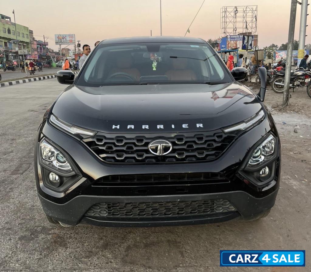 Tata Harrier XT dark
