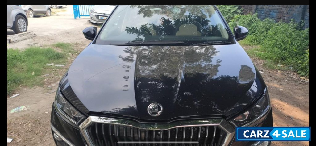 Skoda Slavia Style TSI 1.0 AT black