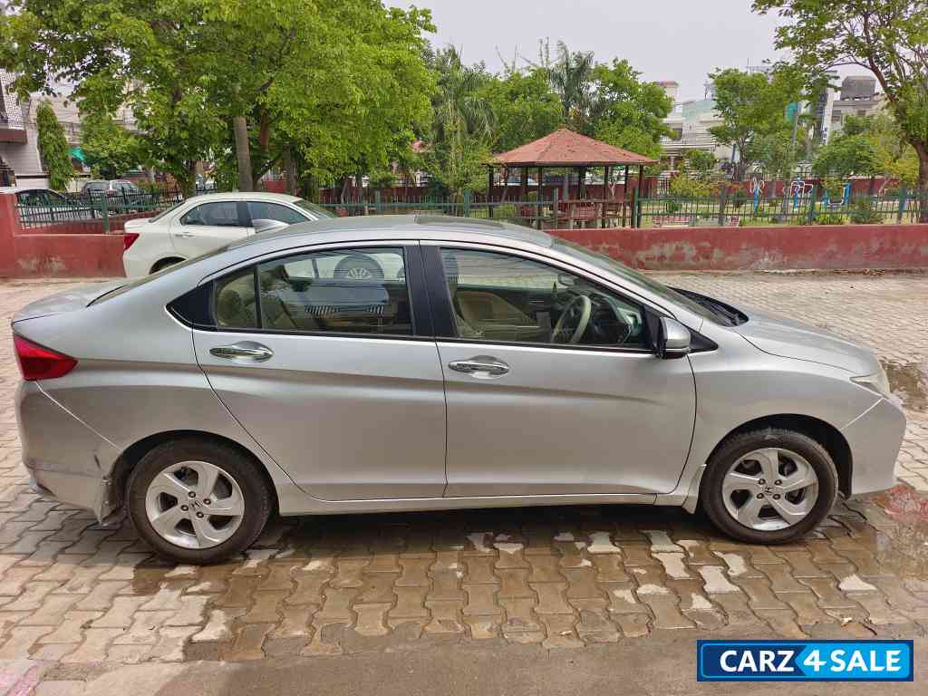 Silver Honda City VX MT
