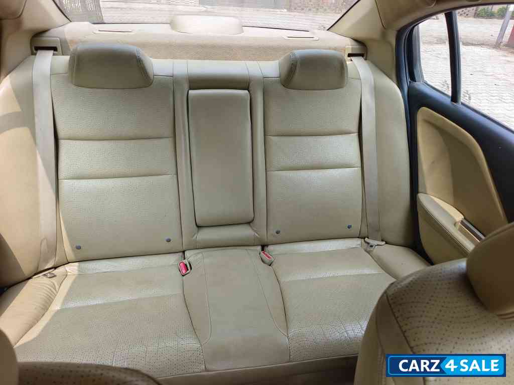 Silver Honda City VX MT