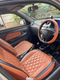 Silver & Black (dual Tone) Mahindra e2o T2