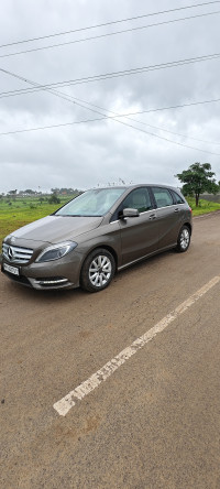 Mercedes-Benz B-Class 180