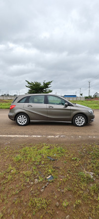 Mercedes-Benz B-Class 180