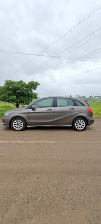 Mercedes-Benz B-Class 180