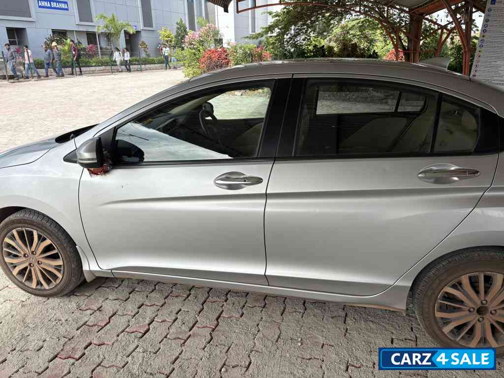 Honda City ZXI Automatic