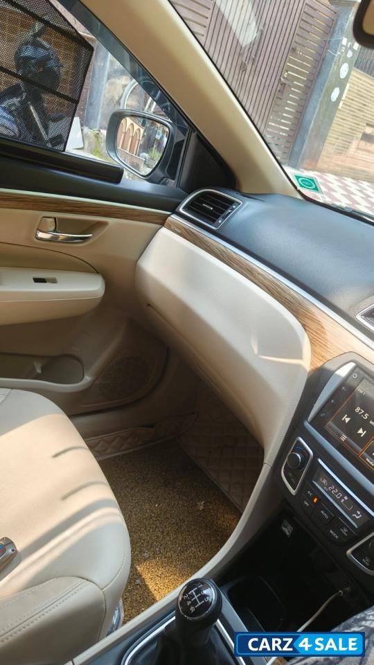 Maruti Suzuki Ciaz Alpha mt