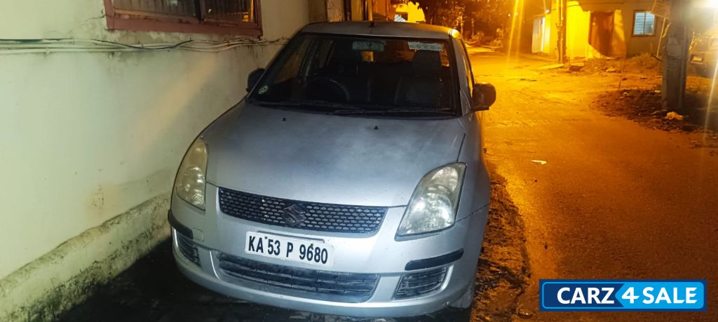 Maruti Suzuki Swift LX