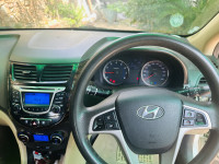 Hyundai Verna Petrol cng