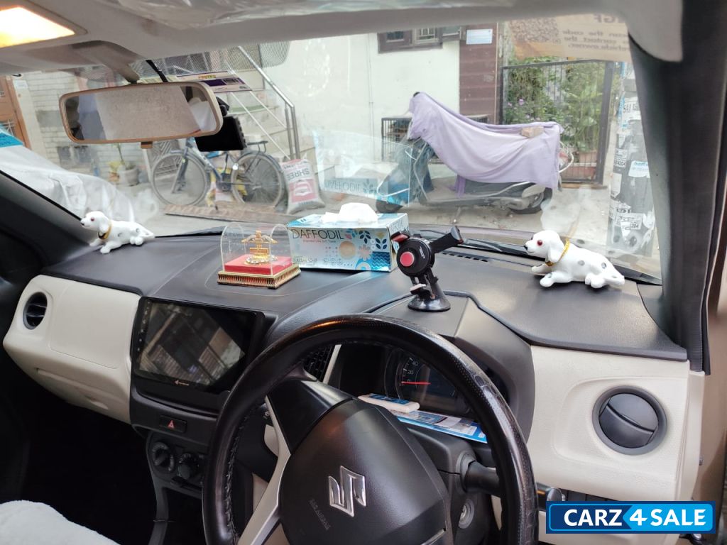 Nutmug Brown Maruti Suzuki Wagon R vxi cng