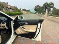 Mercedes-Benz CLA 200d