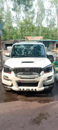 Mahindra Scorpio S4 plus