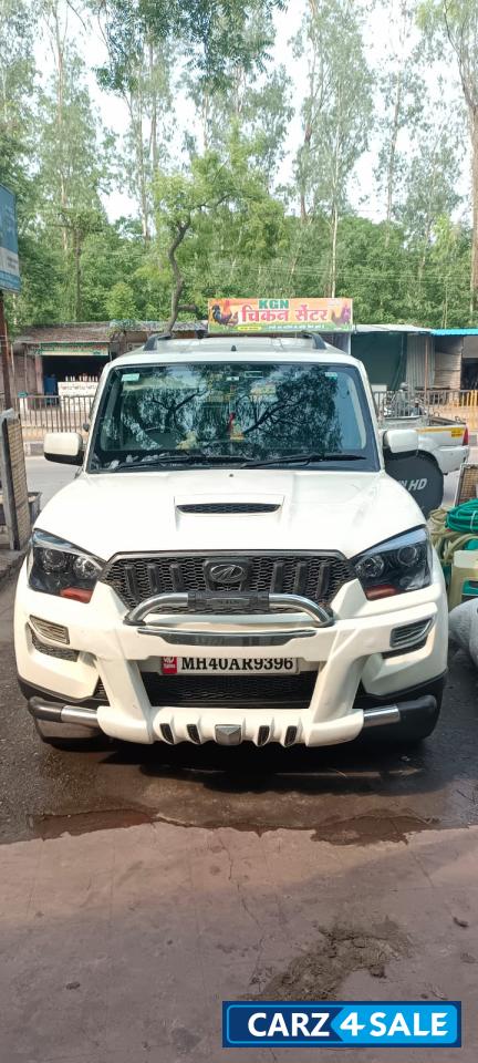 Mahindra Scorpio S4 plus