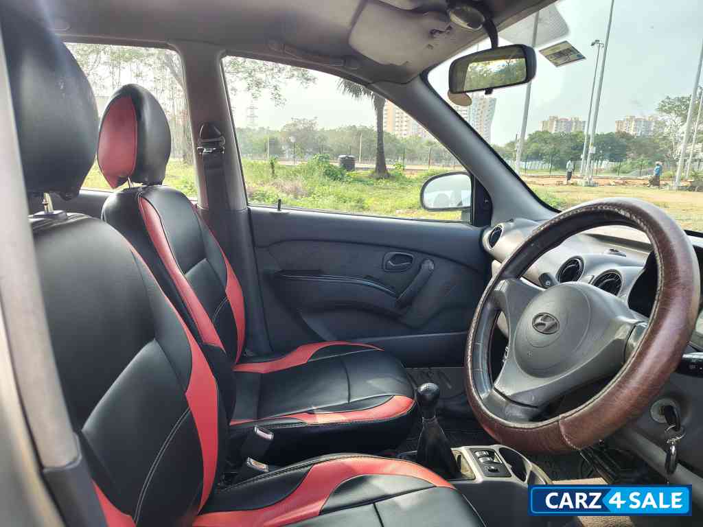 Silver Hyundai Santro XO eRLX