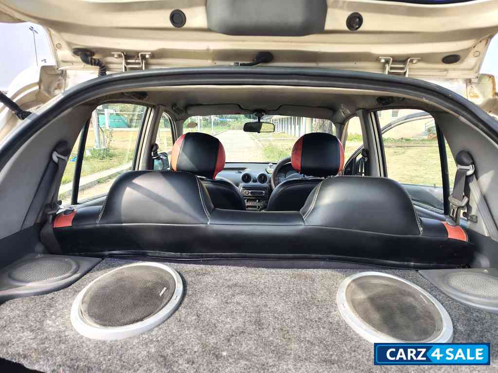 Silver Hyundai Santro XO eRLX