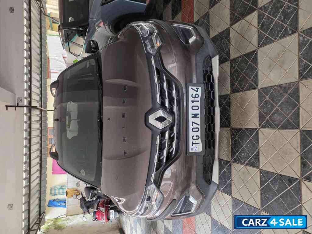 Cedar Brown Renault Triber RXZ automatic