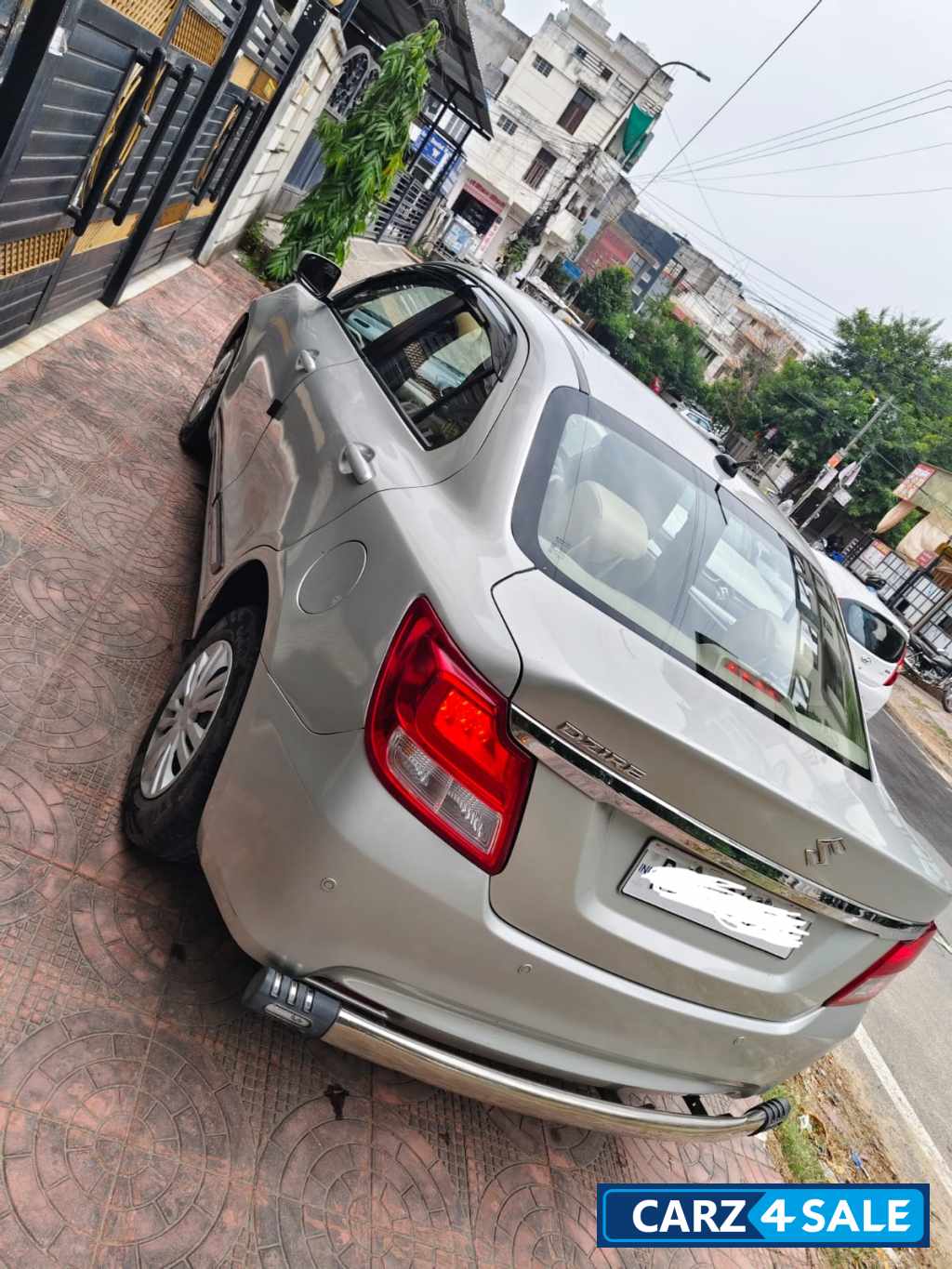 Maruti Suzuki Dzire VXI