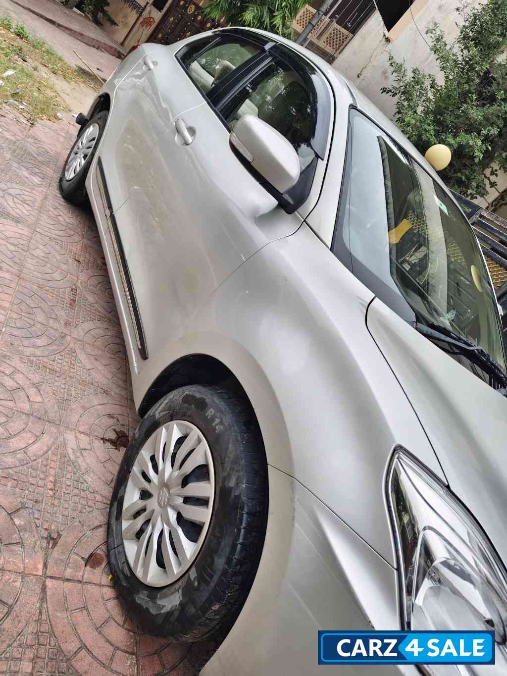 Maruti Suzuki Dzire VXI