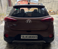 Earth Brown Hyundai i20 Active