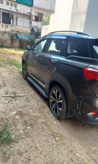 MG Hector Plus Savvy PRO CVT 1.5, 6 seater