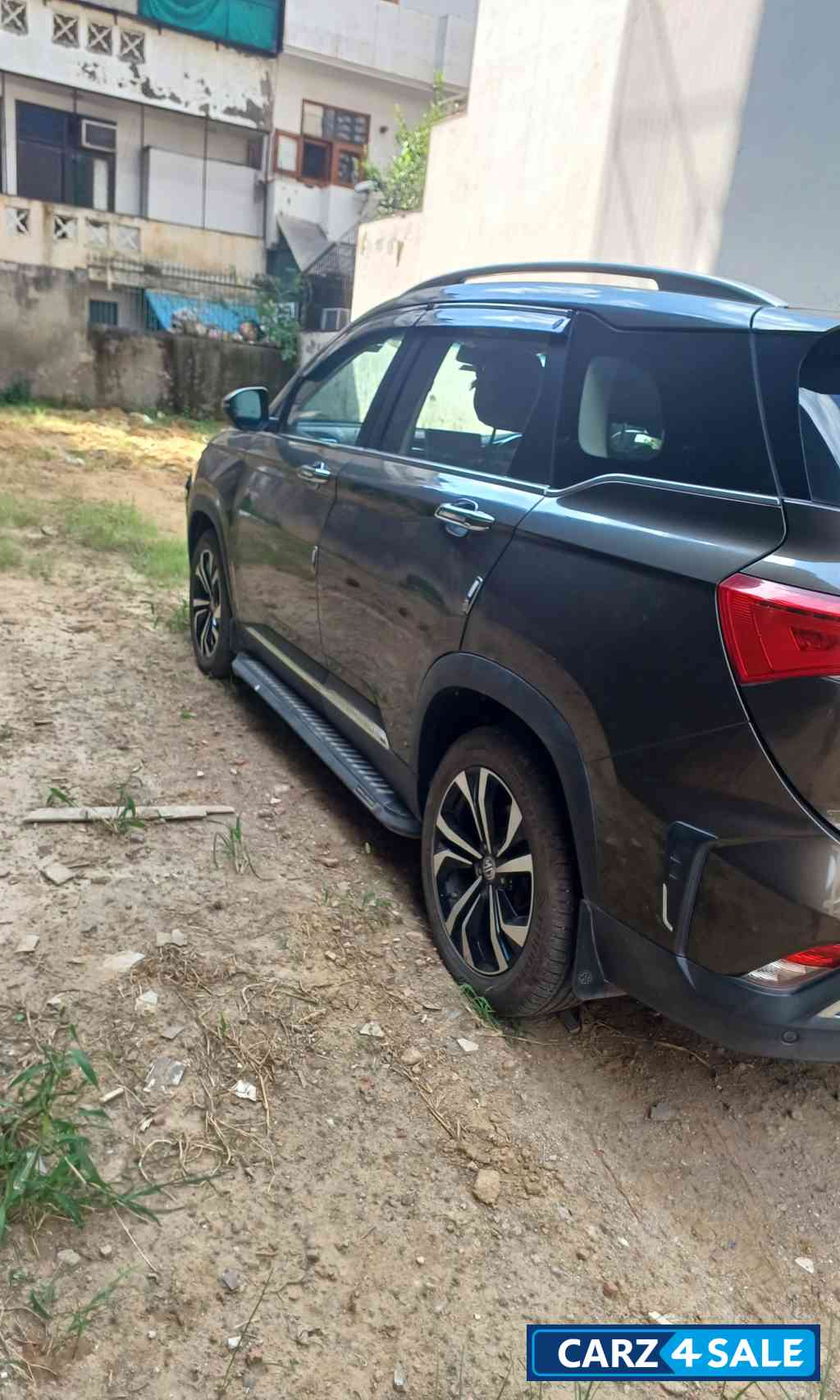 MG Hector Plus Savvy PRO CVT 1.5, 6 seater