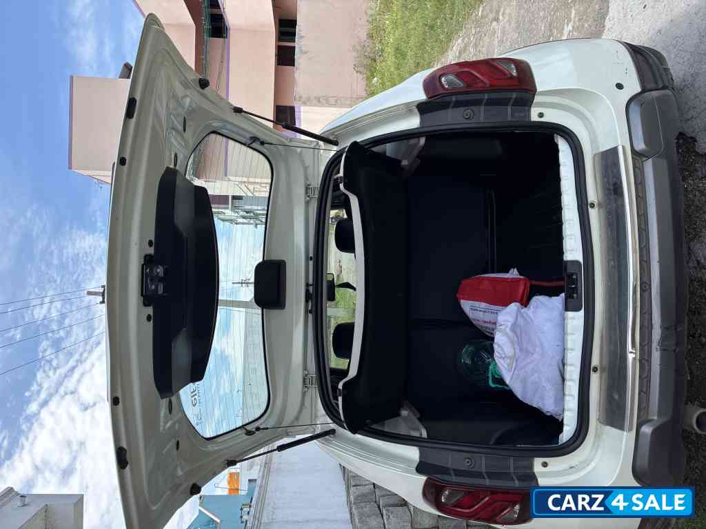 Renault Duster rxz petrolx tronic Renault Duster rxz petrolx tronic