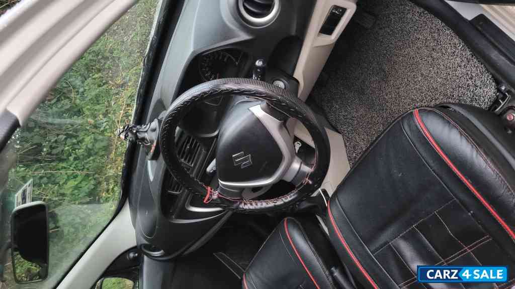 Maruti Suzuki Alto vxi Maruti Suzuki Alto vxi