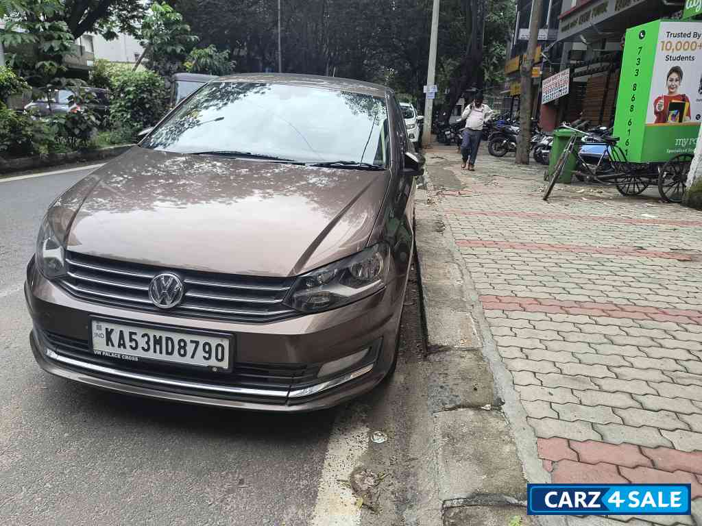 Volkswagen Vento 2016 1.6 MPI Highline
