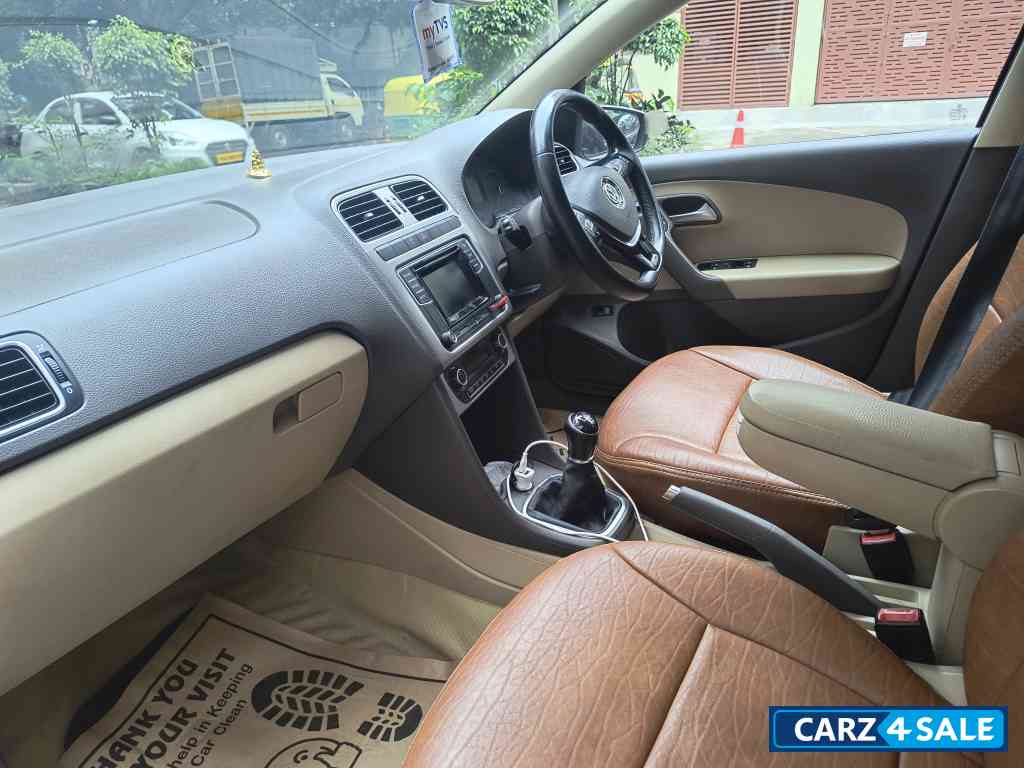 Volkswagen Vento 2016 1.6 MPI Highline