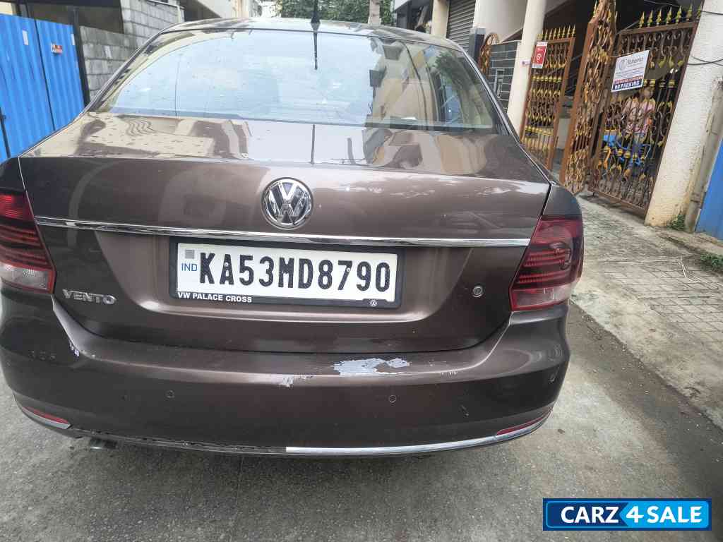 Volkswagen Vento 2016 1.6 MPI Highline