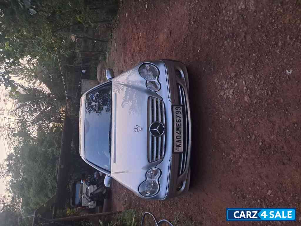 Mercedes-Benz C-Class C200 CGI