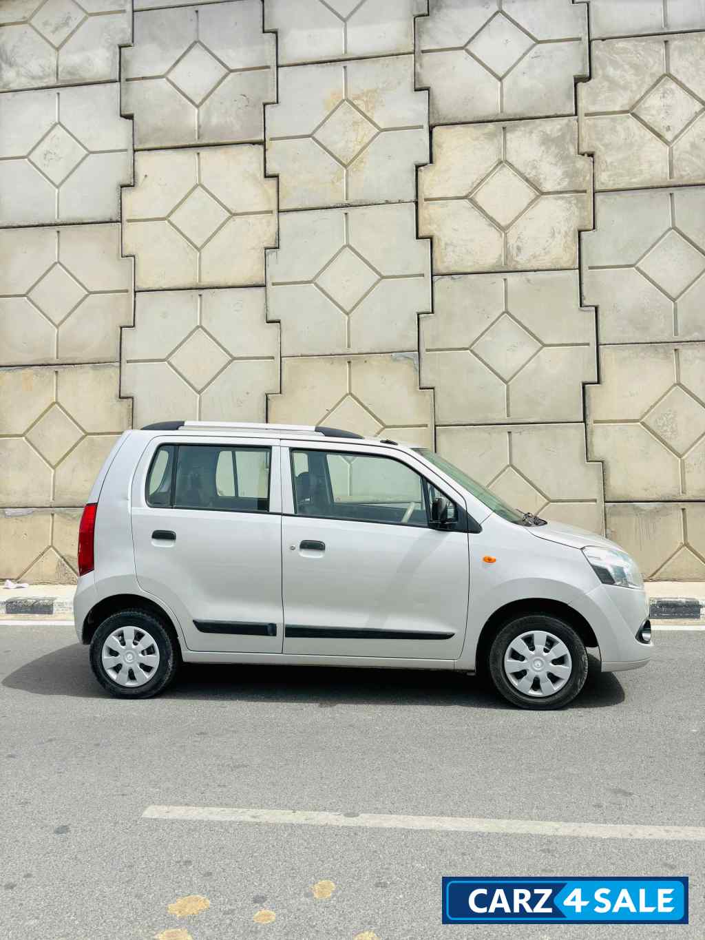 Maruti Suzuki Wagon R LXI PETROL CNG