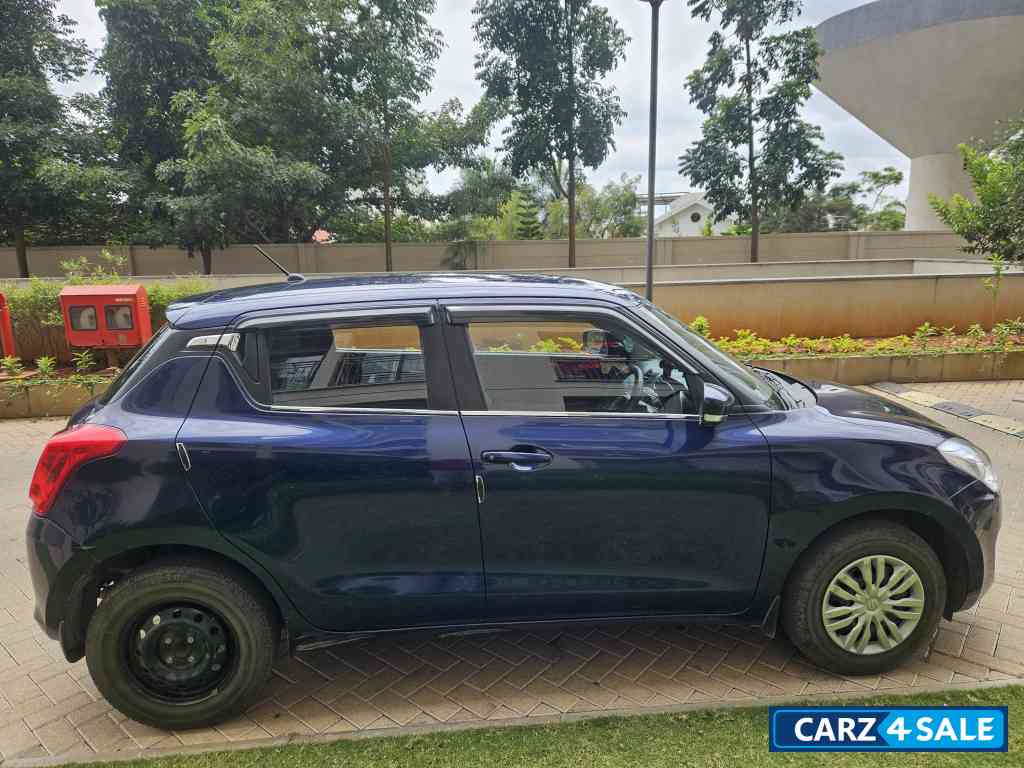 Maruti Suzuki Swift VXI