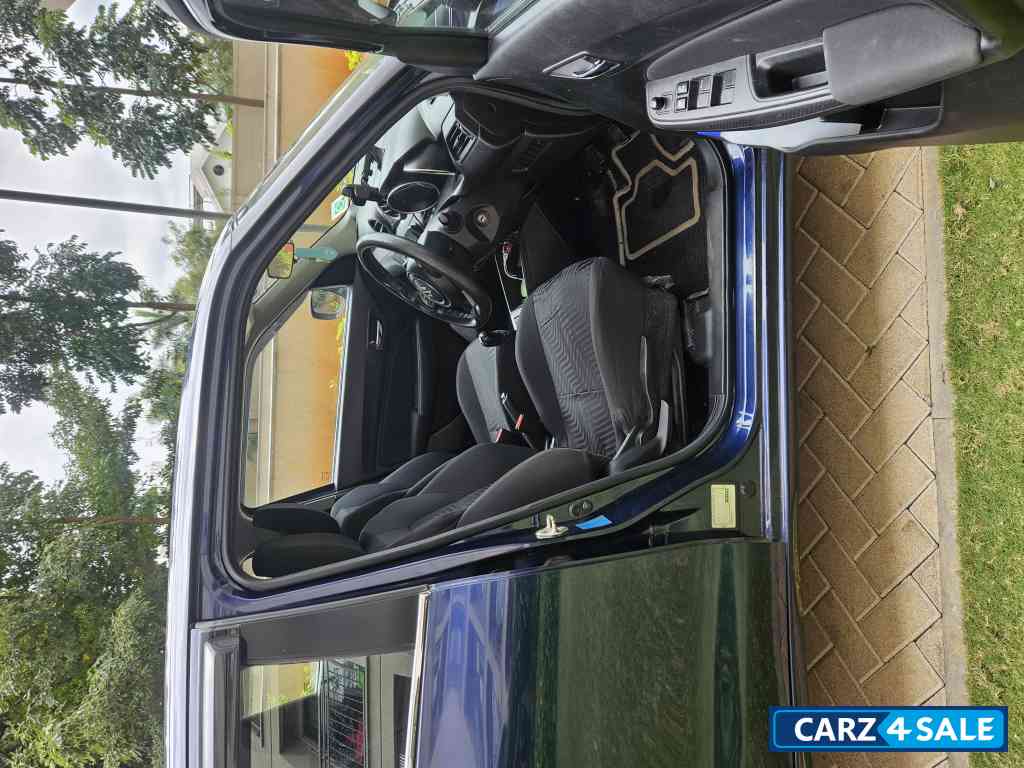 Maruti Suzuki Swift VXI