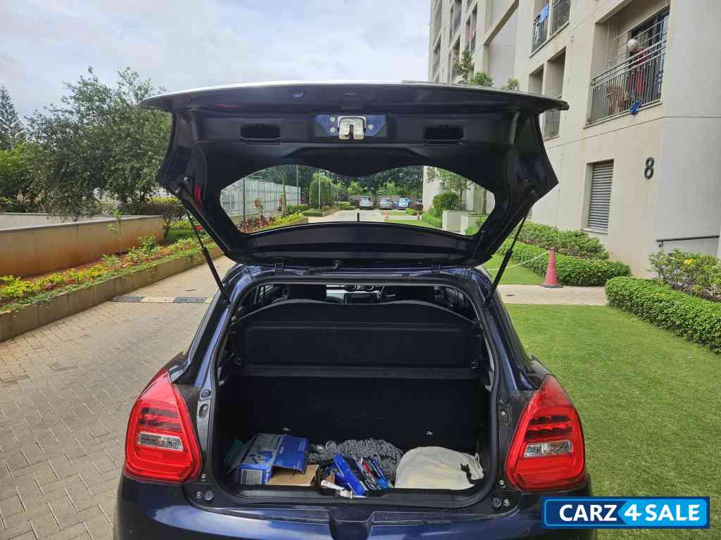 Maruti Suzuki Swift VXI
