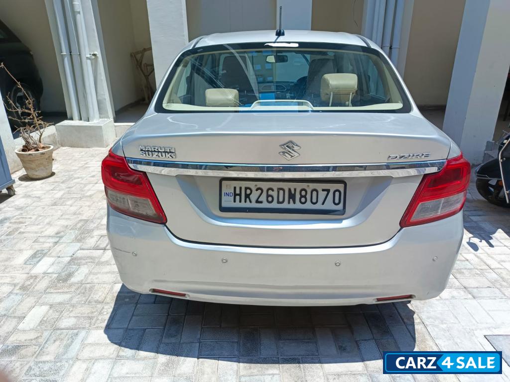 Maruti Suzuki Dzire VXI