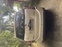Mahindra XUV 500 W8