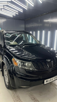 Mahindra XUV 500 W8