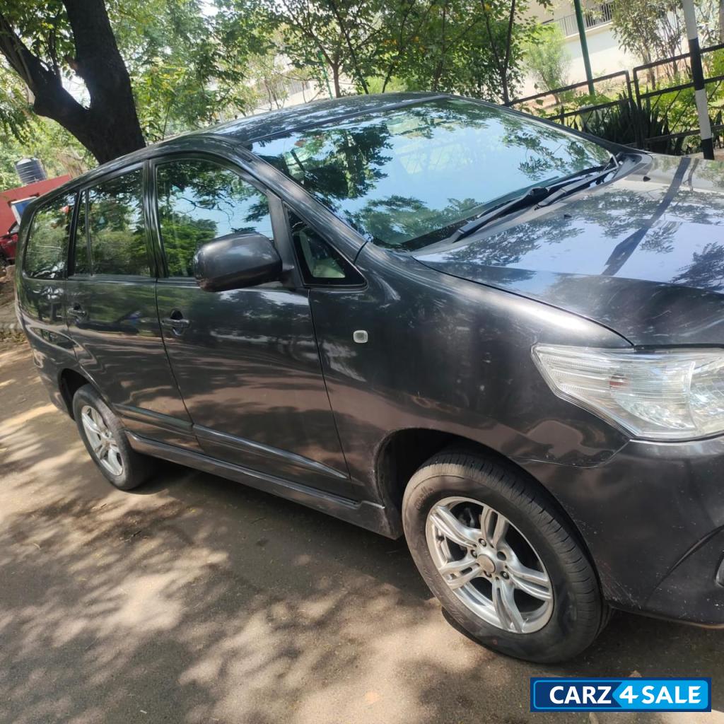 Toyota Innova 2.5 gx