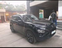 Black Tata Safari XZ+ Dark Edition M