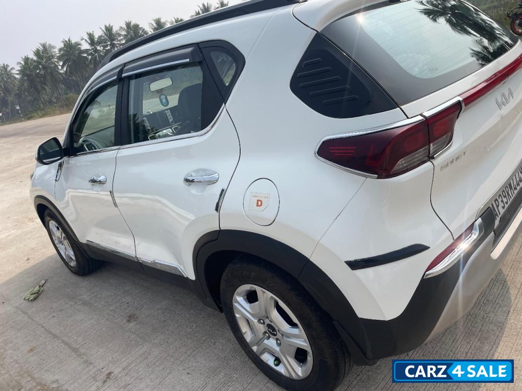 Kia Sonet HTK PLUS 6MT DIESEL