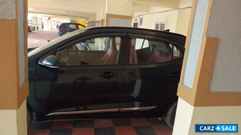 Teal Blue Hyundai i10 i10 nios