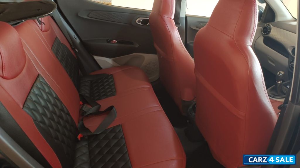 Teal Blue Hyundai i10 i10 nios